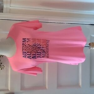 Autism Awareness medium pink shirt 👚